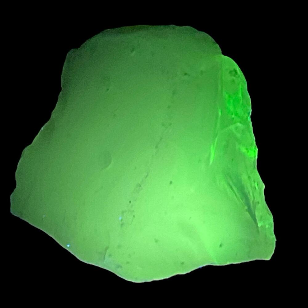 Opalescent Art Glass‎ Cullet Glowing Manganese Slag Glass #5GL81